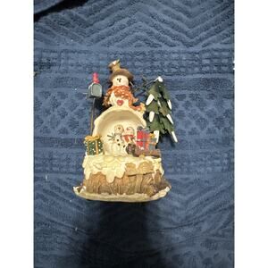 Resin music box Snowman, tree with snowman scene plays‎ Jingle Bells